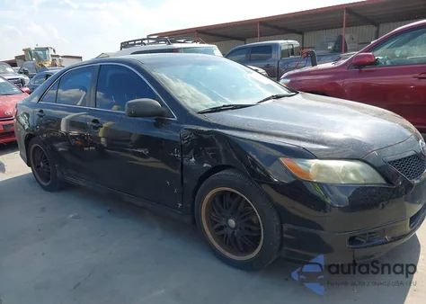 2007 Toyota Camry Se z USA, uszkodzony, nr VIN 4T1BE46K57U192055